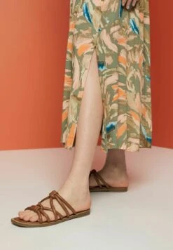 ESPRIT Light - Plooirok - Light Khaki 18 ESPRIT Light - Plooirok - Light Khaki -Esprit 00eb8308ddda40da8f90864509feba23