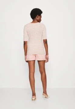 Edc By Esprit Key Shape - T-Shirt Print - Coral Orange 10 Edc By Esprit Key Shape - T-Shirt Print - Coral Orange -Esprit 08996510eb8d442e84cca7420e9fb8c4