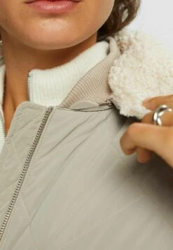 ESPRIT Outdoor - Winterjas - Dusty Green -Esprit 08b673ac16d9442d90f2952ff041cd0f