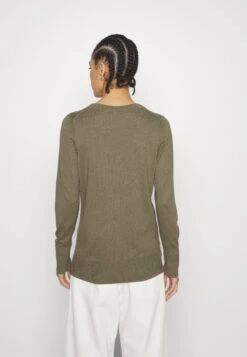 ESPRIT V Neck - Trui - Khaki Green 13 ESPRIT V Neck - Trui - Khaki Green -Esprit 0aea9684ae204b77a7d4d39a042dc786