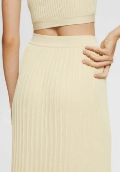 ESPRIT Flat - A-Lijn Rok - Sand 12 ESPRIT Flat - A-Lijn Rok - Sand -Esprit 204332762eda46eaac307ea0487f3e40