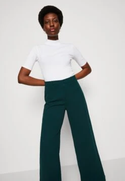 Edc By Esprit Core Teeh - T-Shirt Basic - White -Esprit 220f9b70239441899e3ddf74f5d4d461