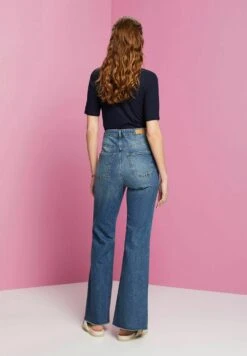 Edc By Esprit Flared Jeans - Blue Dark Washed -Esprit 56fc0a0bcf6a4d8eb2805c1c3bccfe6e