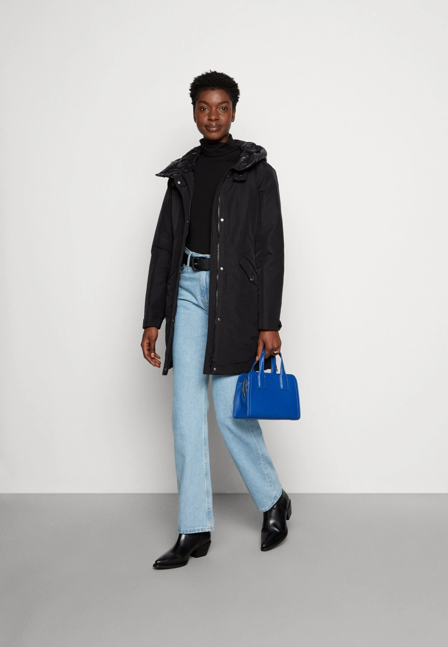 ESPRIT Donsjas - Black 4 ESPRIT Donsjas - Black - Afbeelding 2