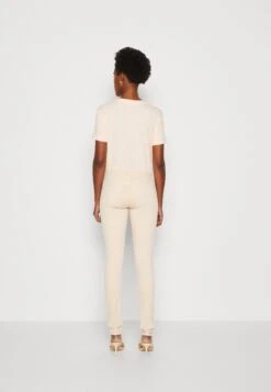 ESPRIT Jeans Skinny Fit - Pastel Pink -Esprit 7527a35edfcc4669bb8ecf4e8f89a749