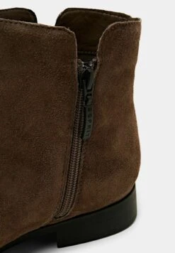 ESPRIT Korte Laarzen - Light Khaki -Esprit 7a9fce50ff6d4c94926284b8c7a458b5