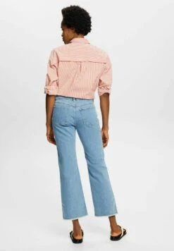 ESPRIT Flared Jeans - Blue Light Washed -Esprit 8e654f43735c43c28ab80a76e110096b