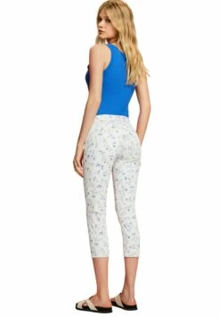 ESPRIT Broek - White Navy -Esprit a1519e2f8d3d4359bdff0af912b9ecd6