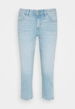 ESPRIT Capri - Jeansshort - Blue Light Wash 12 ESPRIT Capri - Jeansshort - Blue Light Wash -Esprit badf0b99ef3044deaea95038bb71f283