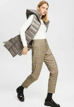 ESPRIT Broek - Beige -Esprit d158c3bd29254501bee4849fe8b66e81