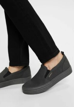 ESPRIT Sneakers Laag - Black