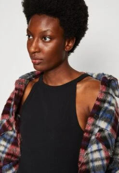 ESPRIT Top - Black -Esprit e820314166e14e55ad44a11b9014b591