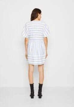 Edc By Esprit Dress - Jurk - Off White -Esprit ee30ce42b11e4a4cb78e6834cf90878f