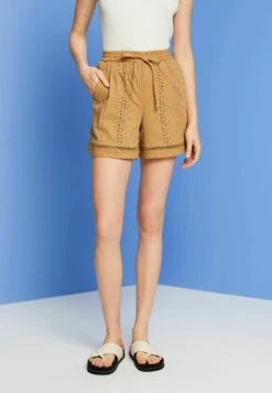 ESPRIT Shorts - Khaki Beige 16 ESPRIT Shorts - Khaki Beige -Esprit ee98e5d38ed948dbb5de755efe0b207f